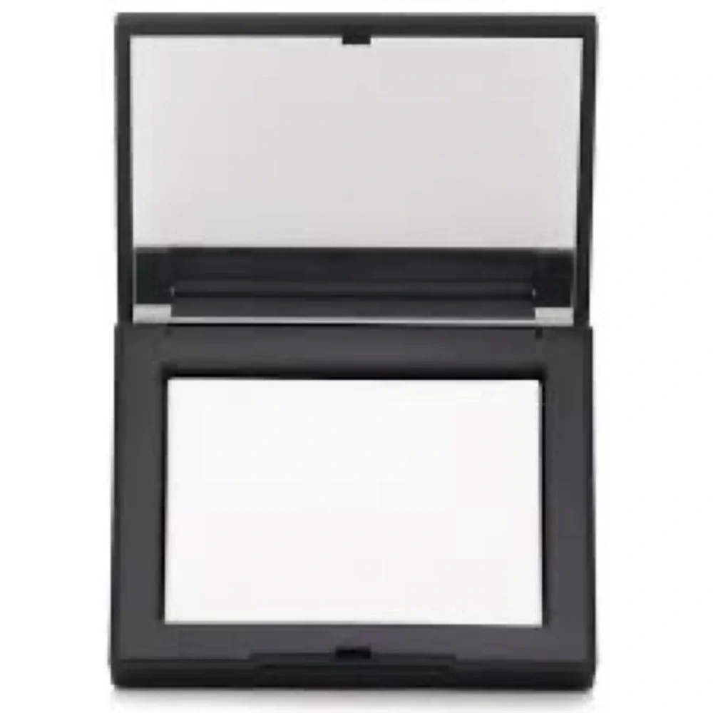 NARS Translucent Setting Powder - - Picture 4 of 7